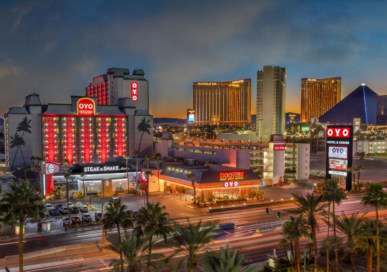 Staying In Las Vegas Strip: 4 Hoteles de Diseño Comparados