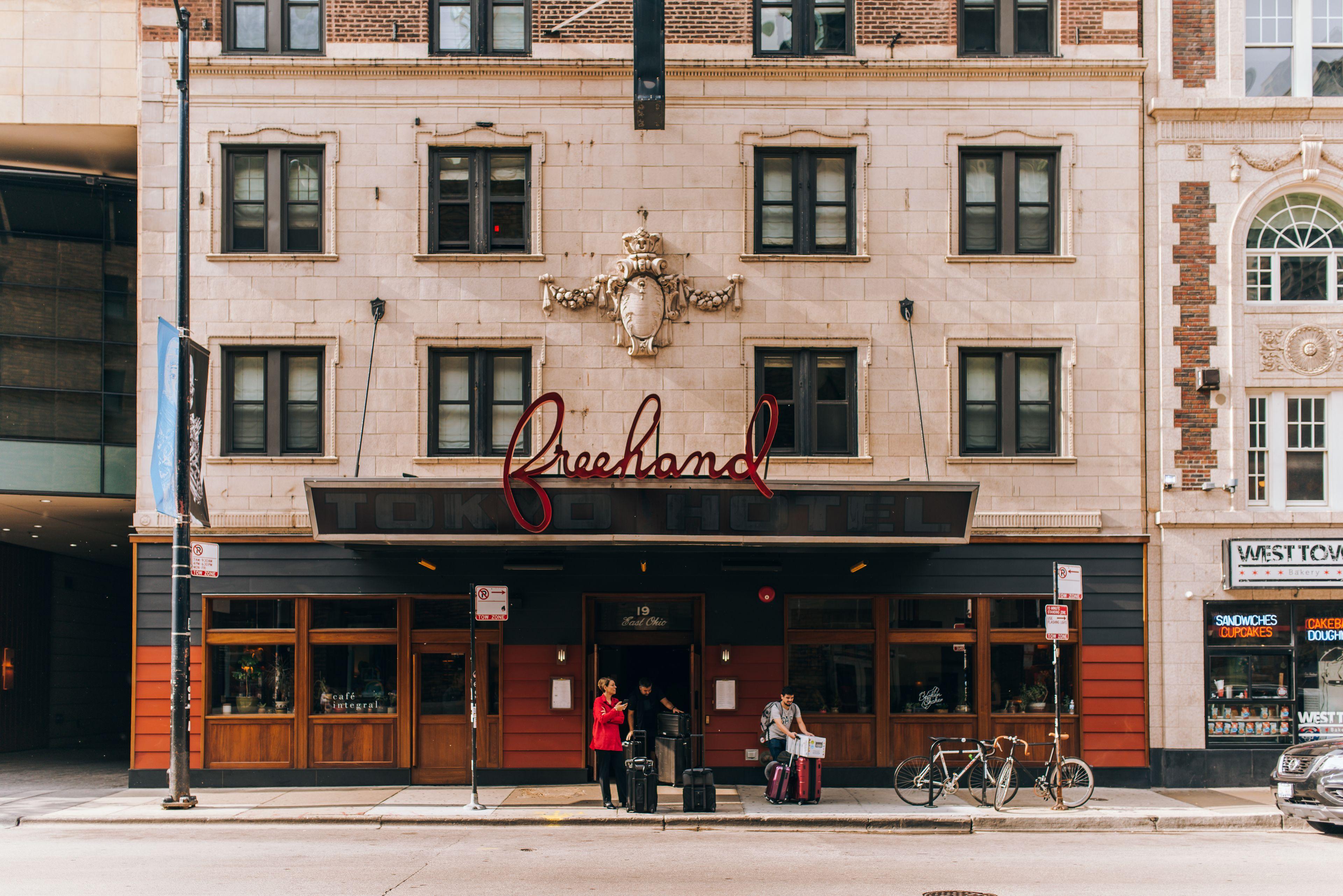 6 Hoteles de Diseño Excepcional Cerca de The Merchandise Mart en Chicago