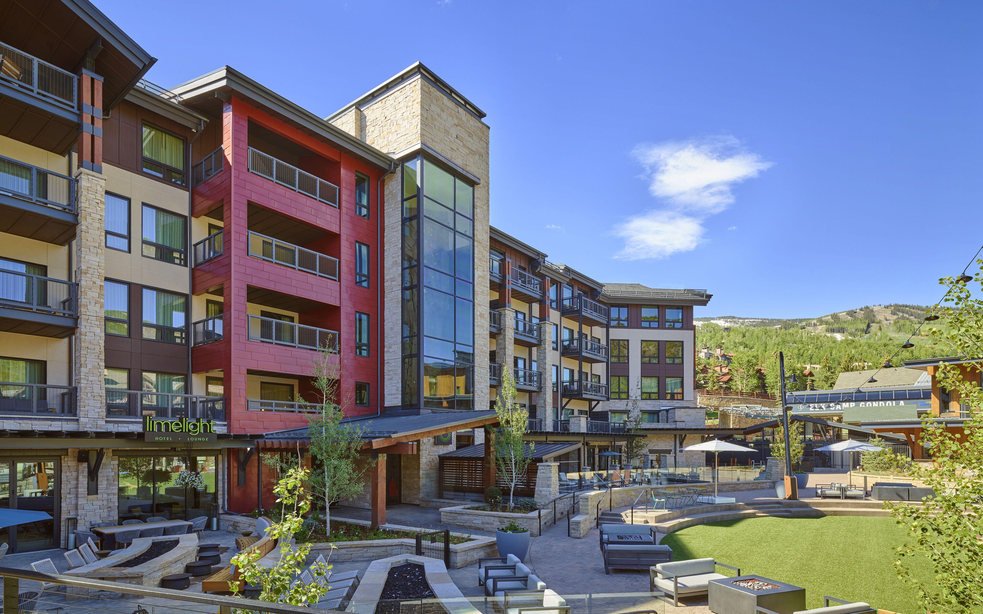 2 Hoteles Céntricos Imprescindibles Cerca de Elk Camp
